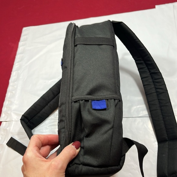 ONN Black Camera Carrying Backpack zip Pocket Dividers For Camera Adjustable bag - Picture 3 of 11